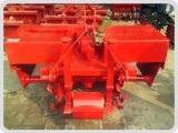 大型蔥姜開(kāi)溝機(jī)